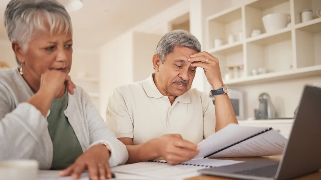 DIY Estate Planning vs Professional Help: Key Insights